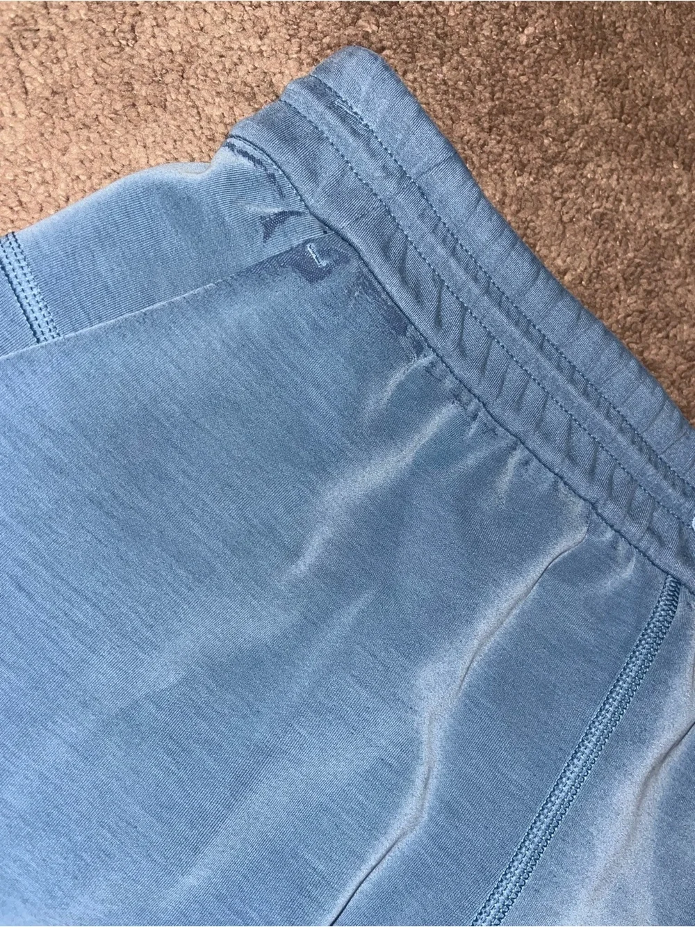 lululemon athletica Light Blue Sofstreme High-Rise Shorts Size 8 - Picture 5 of 7
